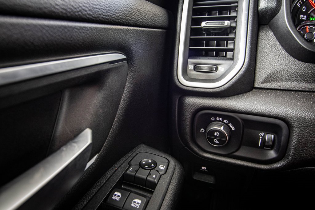 Used 2025 RAM 1500 Big Horn w/ Trailer Tow Group image 24