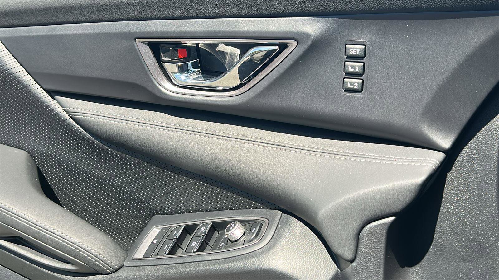 New 2026 Subaru Ascent Limited AWD/4WD image 13