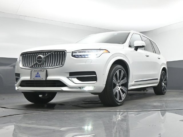 Used 2025 Volvo XC90 B6 Plus w/ Protection Package Premier AWD/4WD image 37