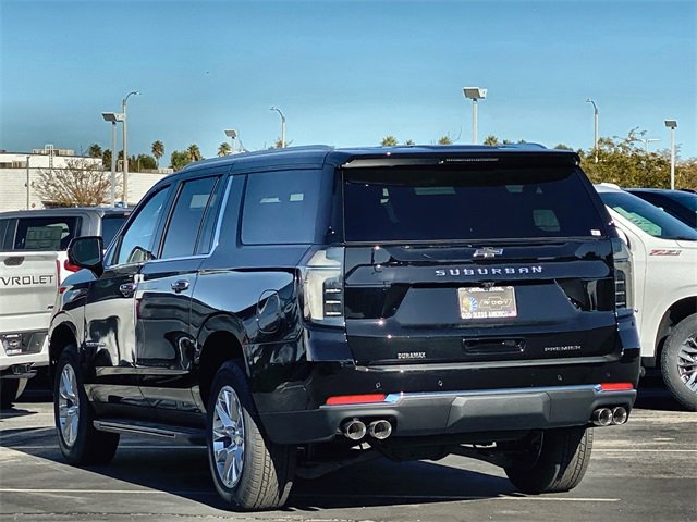 New 2026 Chevrolet Suburban Premier image 7