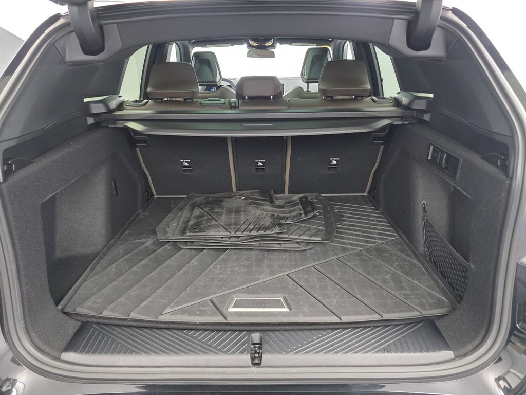 Used 2025 BMW X3 xDrive30i w/ Premium Package AWD/4WD image 16