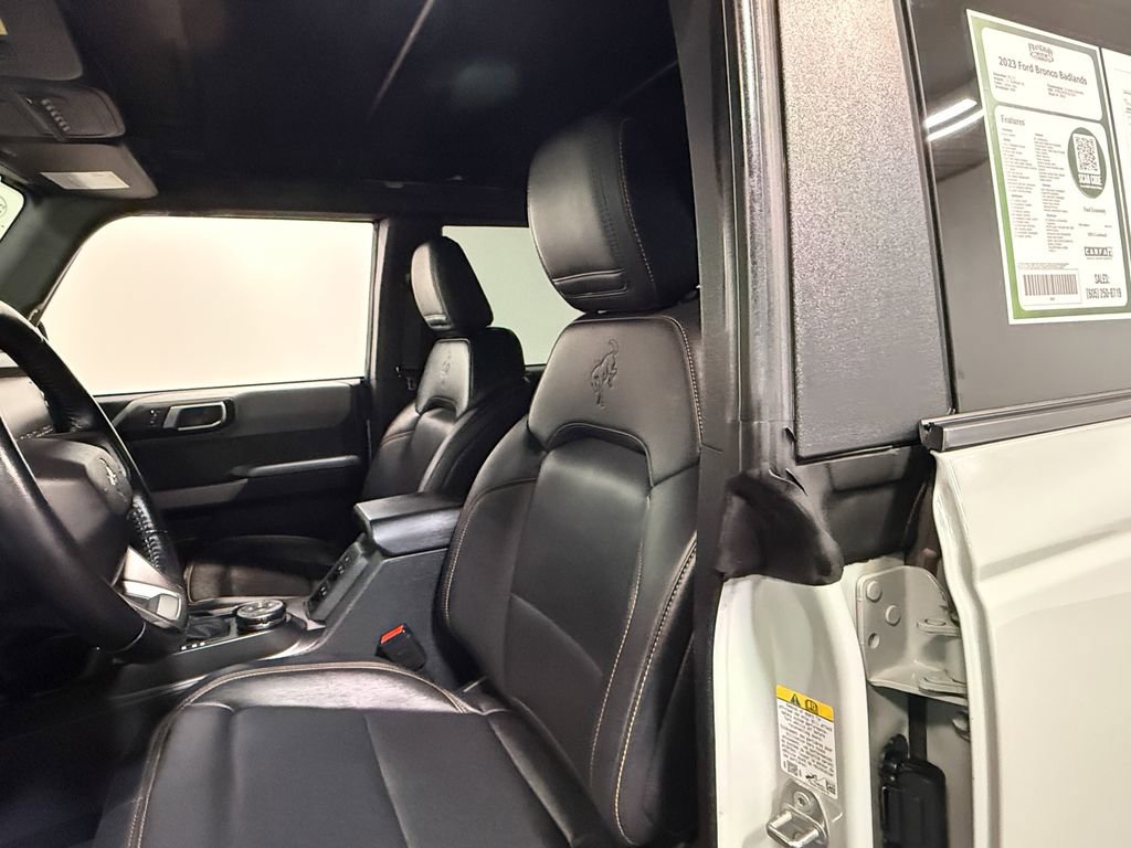 Used 2023 Ford Bronco Badlands image 57