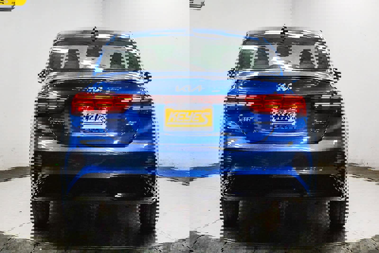 Used 2024 Kia Forte GT-Line image 3