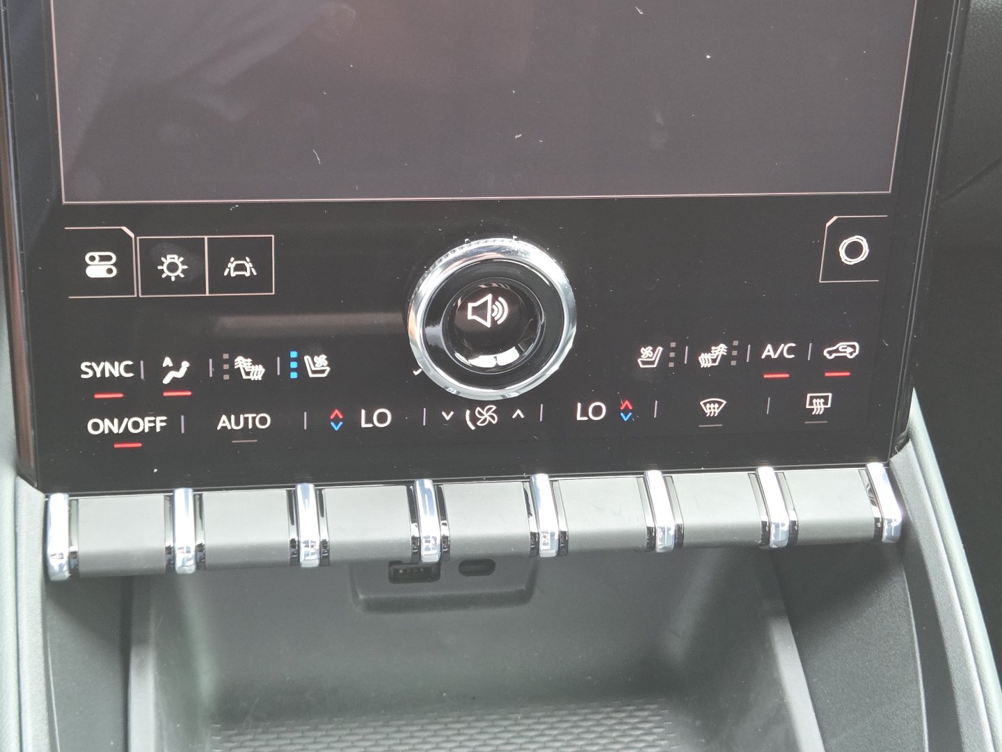 New 2026 GMC Terrain AT4 w/ Convenience Package III AWD/4WD image 33