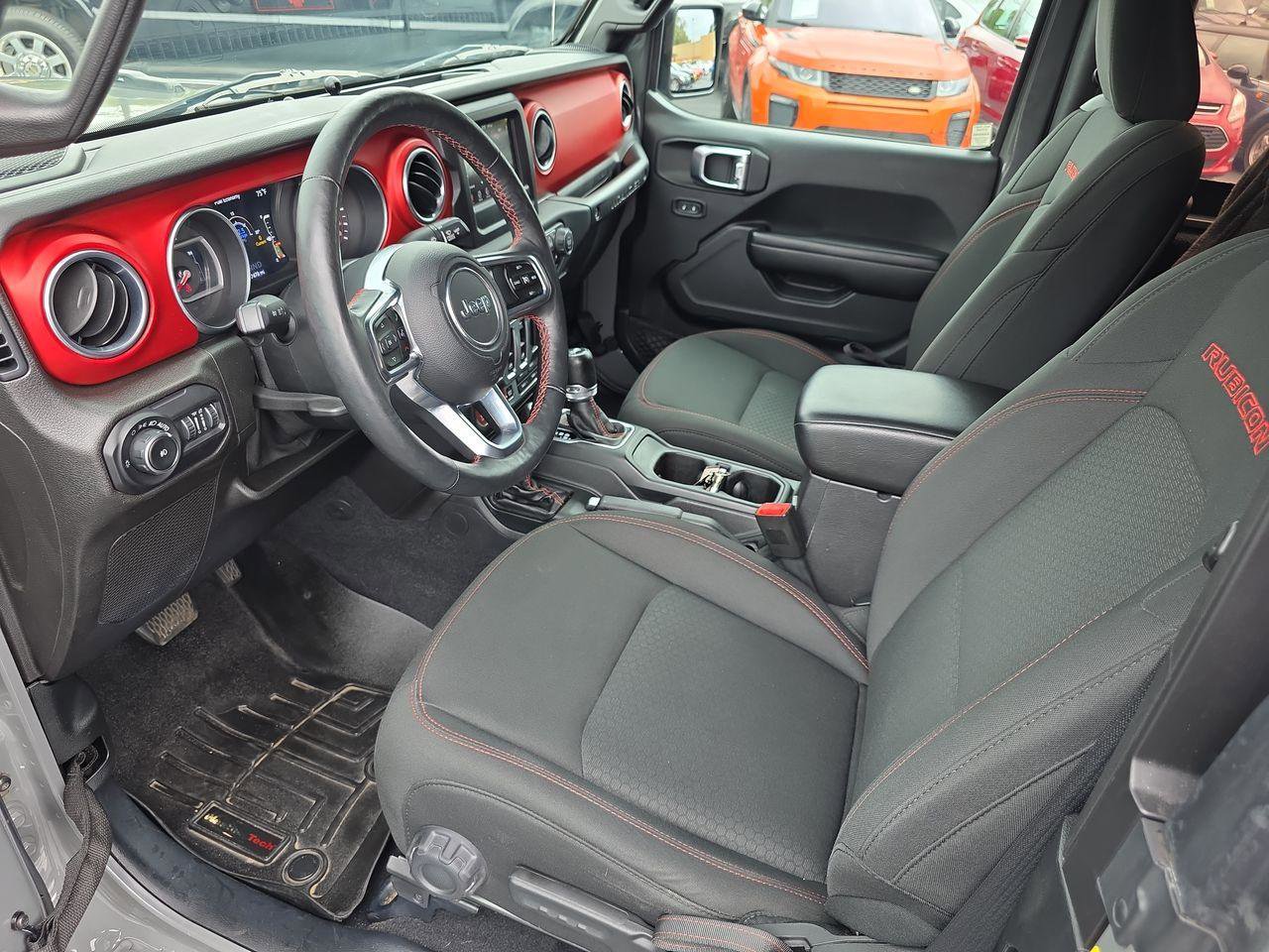 Used 2018 Jeep Wrangler Rubicon w/ Cold Weather Group image 4