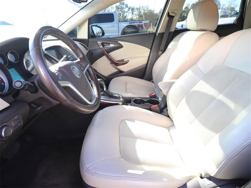 Used 2015 Buick Verano image 2