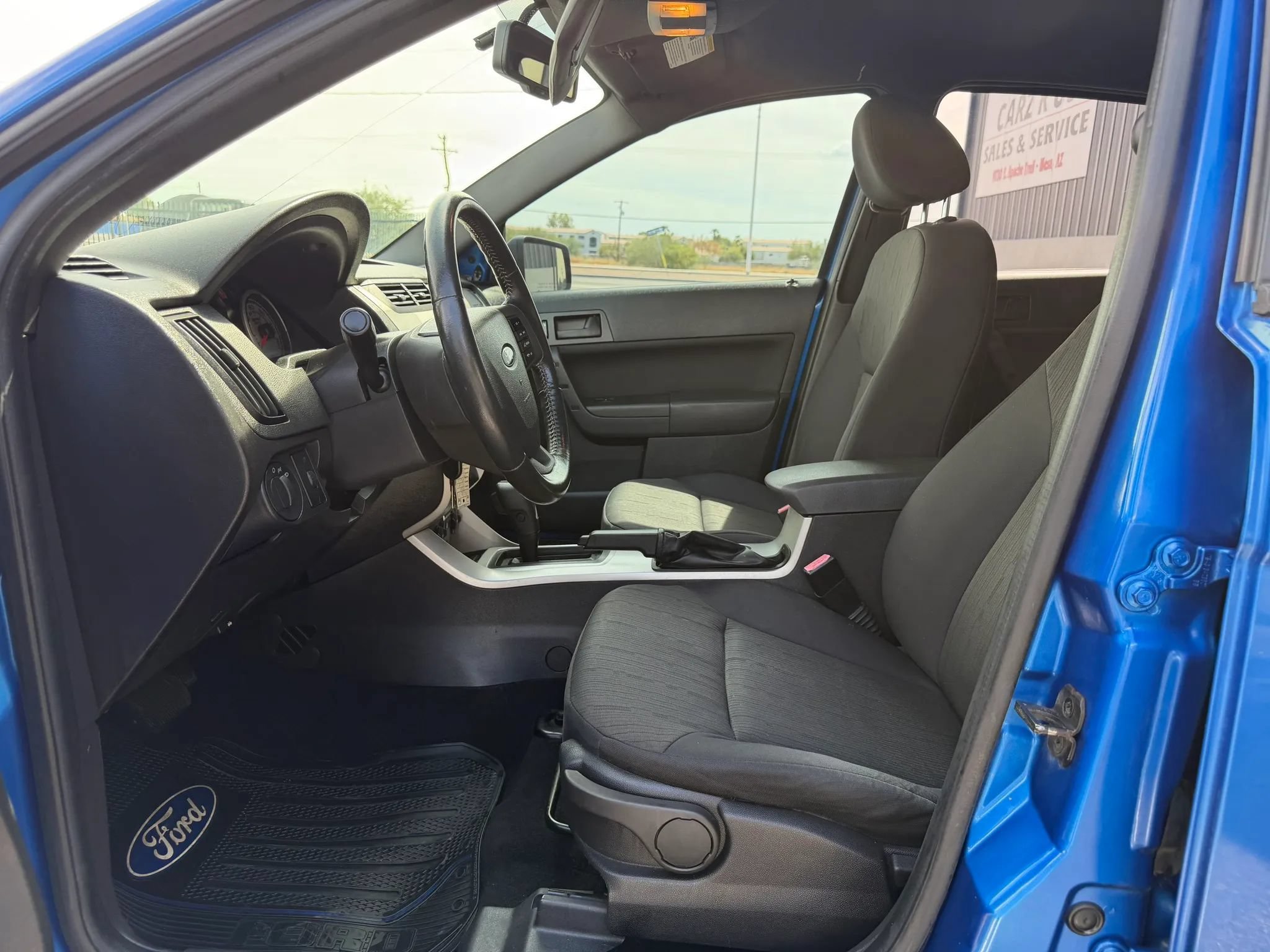 Used 2011 Ford Focus SE w/ 201A Rapid Spec Order Code FWD image 14