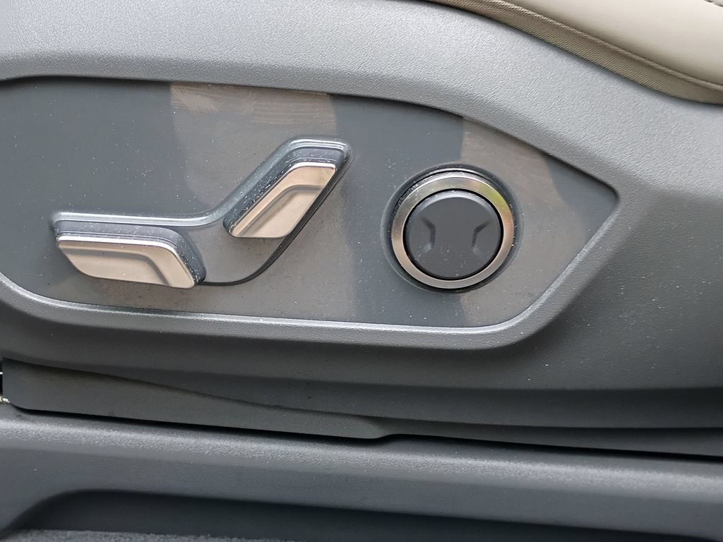 Certified 2024 Kia EV9 Wind AWD/4WD image 17