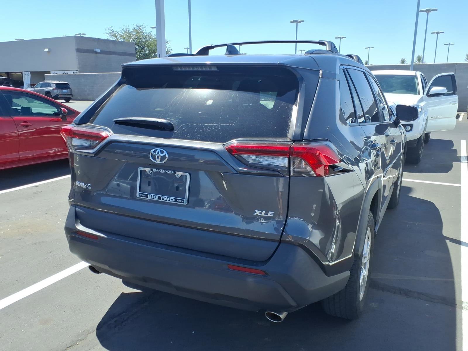Certified 2020 Toyota RAV4 XLE w/ Convenience Package FWD image 3