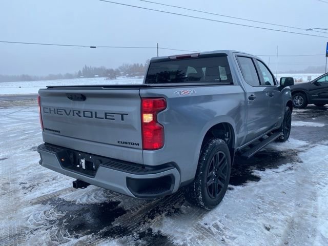 Used 2023 Chevrolet Silverado 1500 Custom image 4