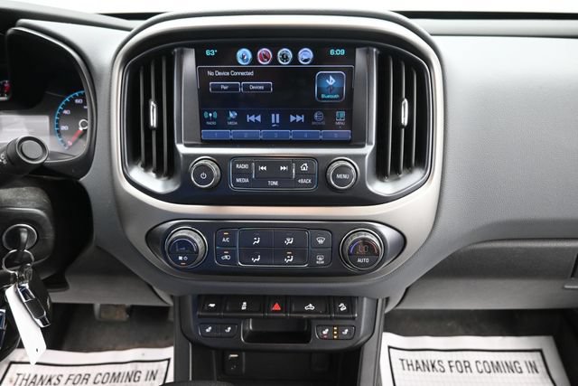 Used 2017 Chevrolet Colorado Z71 AWD/4WD image 15