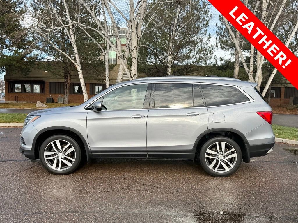 Used 2017 Honda Pilot Touring image 3