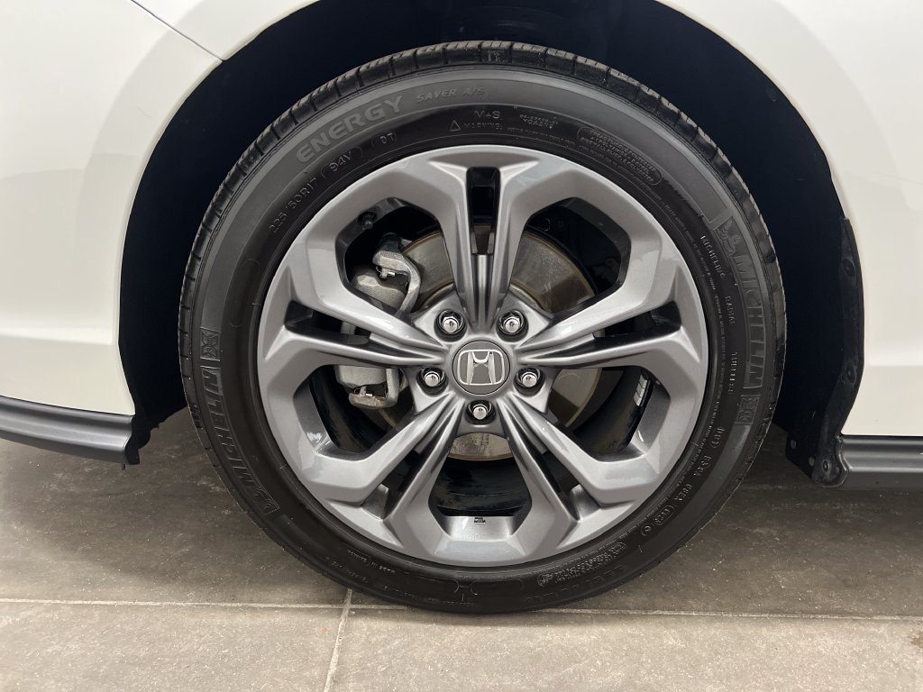 Used 2023 Honda Accord EX image 28