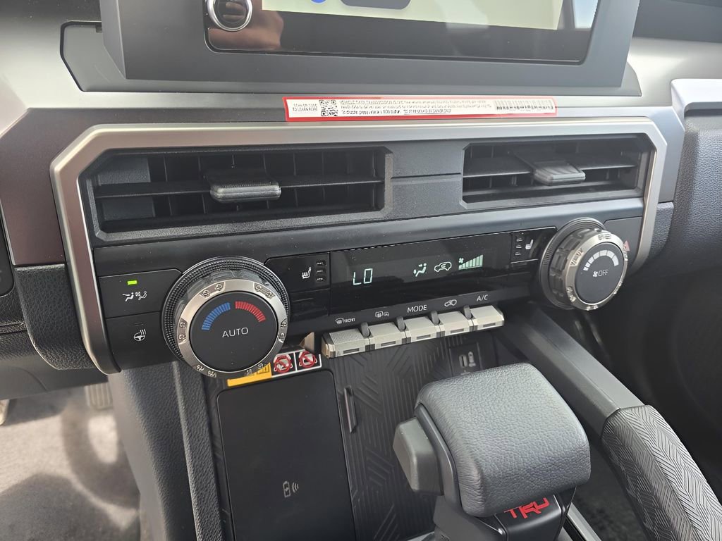 Used 2025 Toyota 4Runner TRD Off-Road image 20