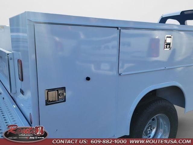 New 2026 RAM 3500 Tradesman w/ Chrome Appearance Group image 10