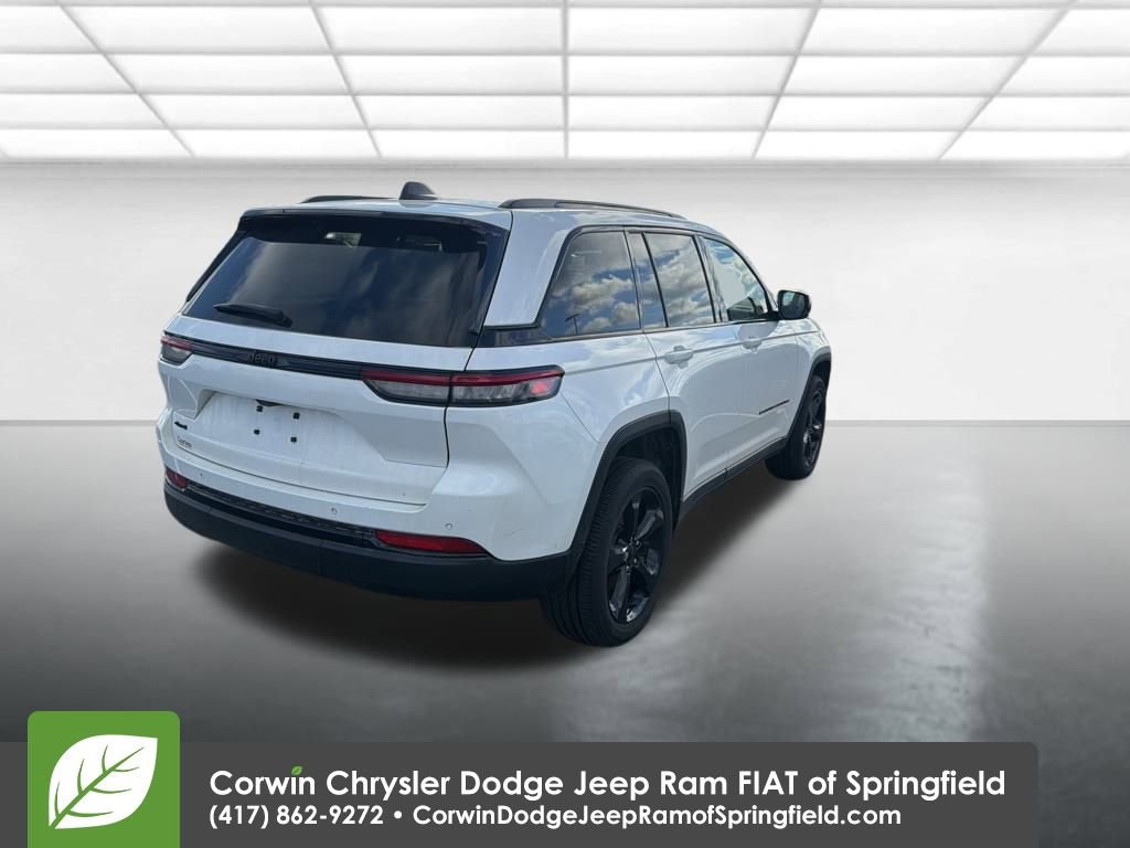 Certified 2023 Jeep Grand Cherokee Altitude image 7