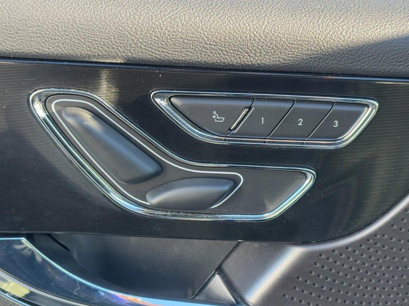 Used 2023 Lincoln Corsair Reserve w/ Jet Appearance Package image 19