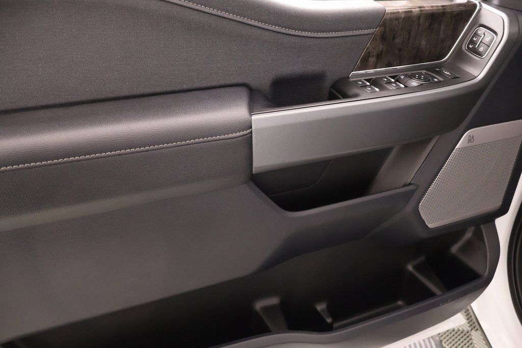 Used 2026 Ford F450 Lariat image 17