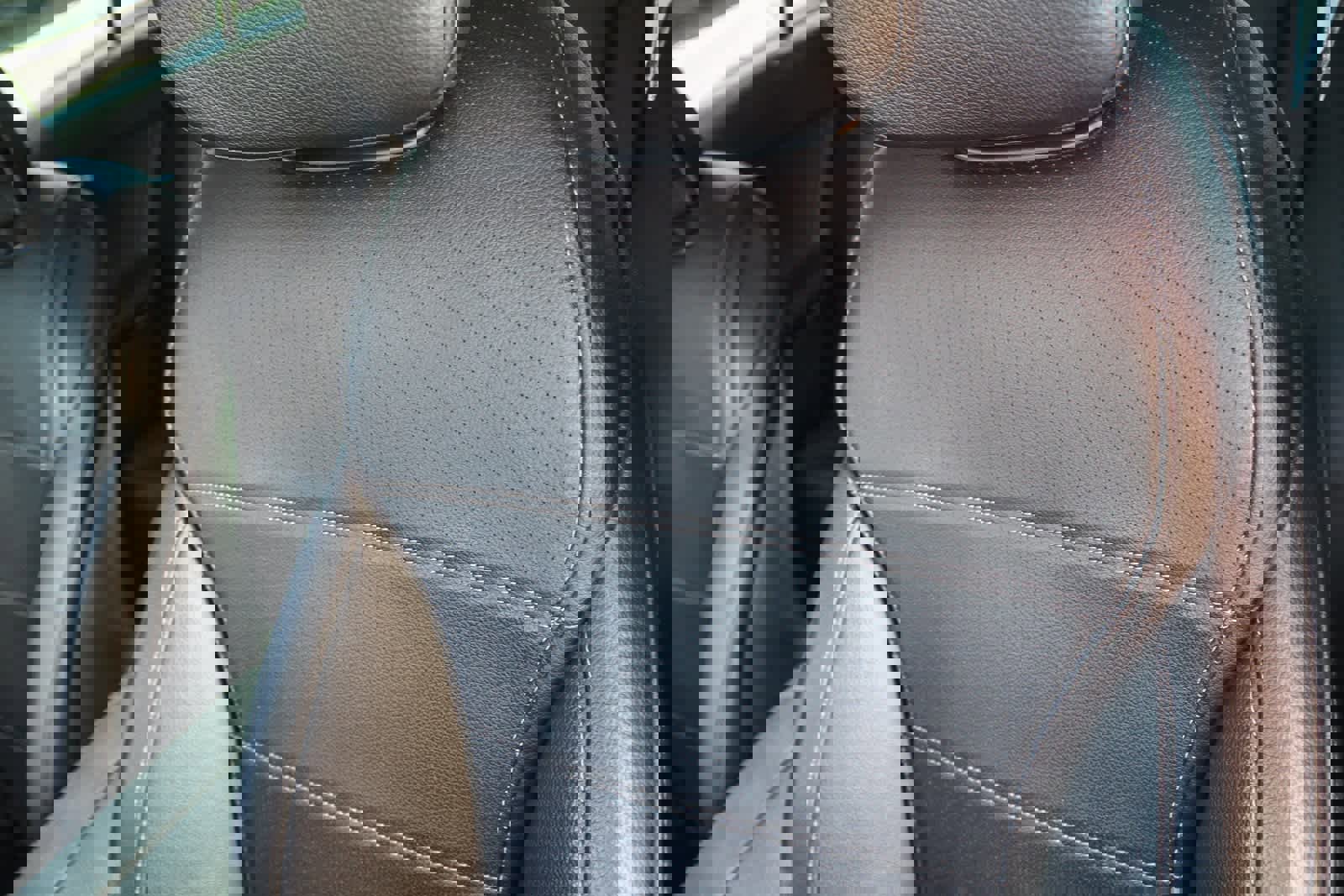 Used 2022 Mercedes-Benz C 300 Sedan image 31