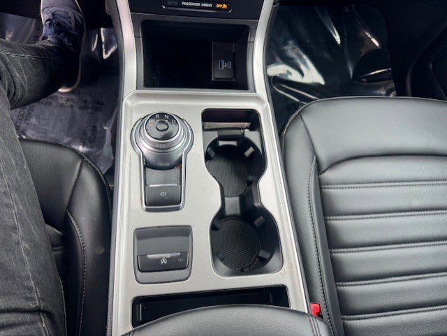 Used 2024 Ford Edge SEL w/ Convenience Package image 19