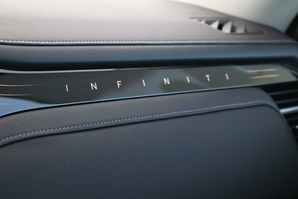 Certified 2025 INFINITI QX80 Sensory image 62