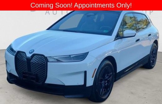 Used 2023 BMW iX xDrive50 AWD/4WD image 1