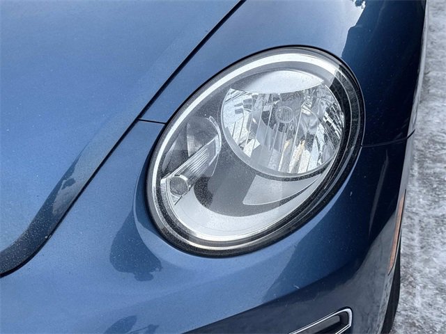 Used 2017 Volkswagen Beetle 1.8T Classic image 9