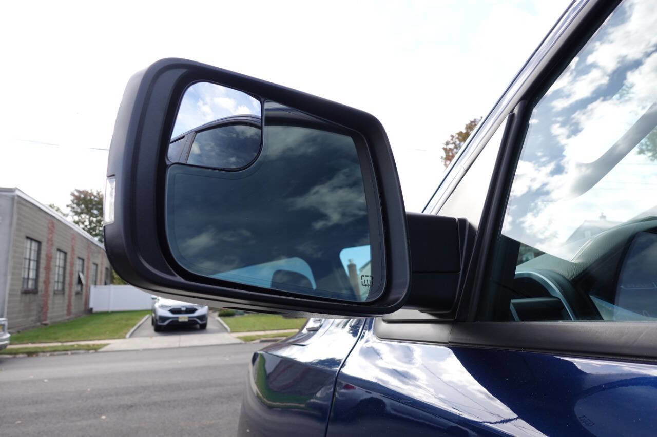 Used 2023 RAM 1500 Big Horn image 10