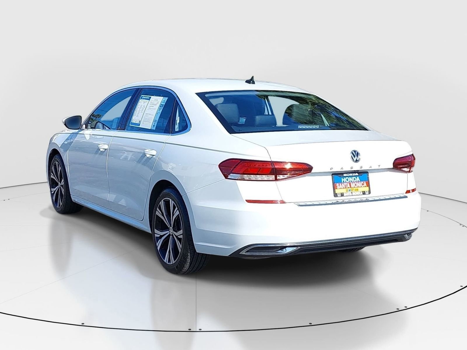 Used 2022 Volkswagen Passat 2.0T SE image 7