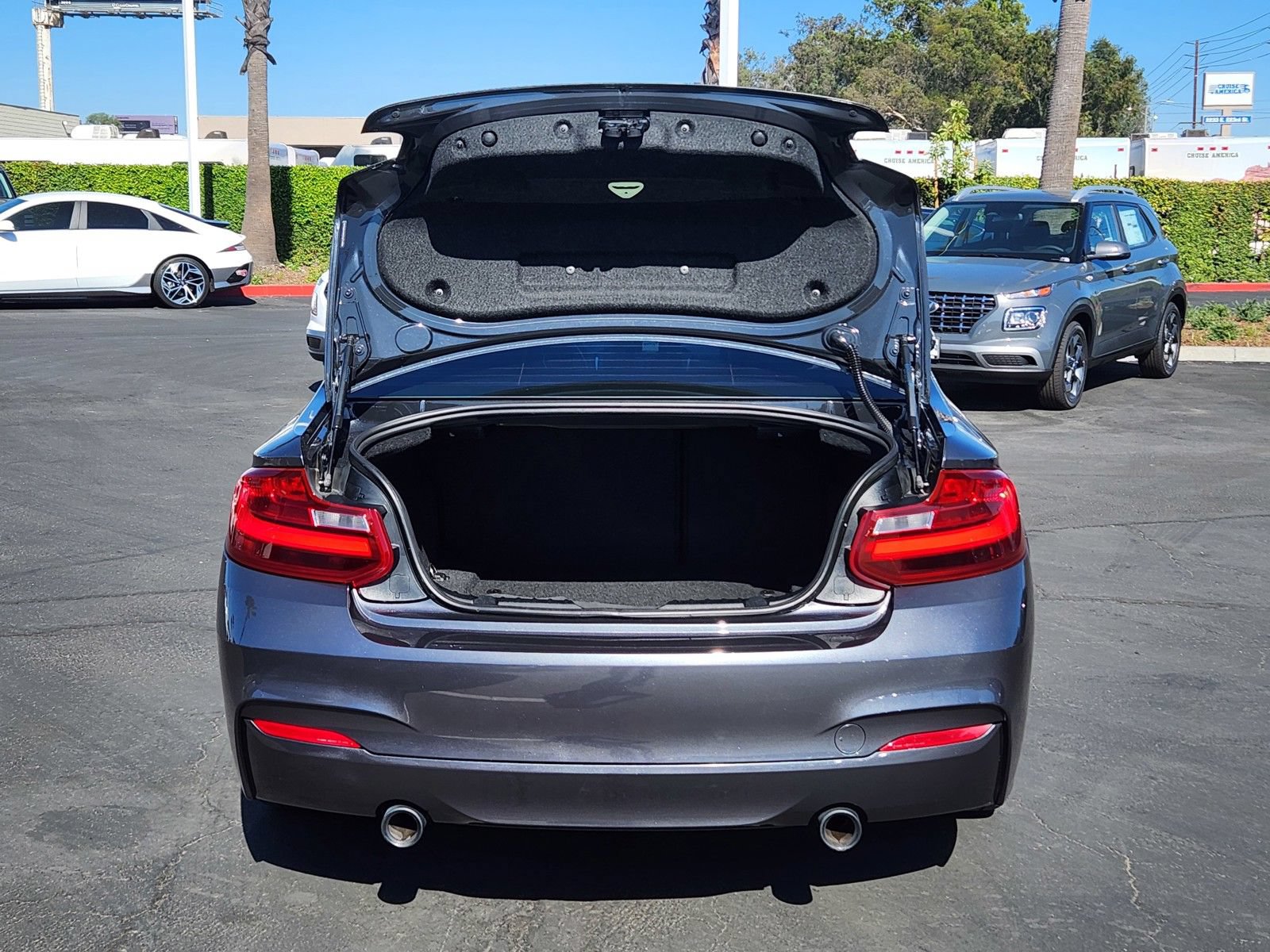 Used 2016 BMW M235i Coupe RWD image 11