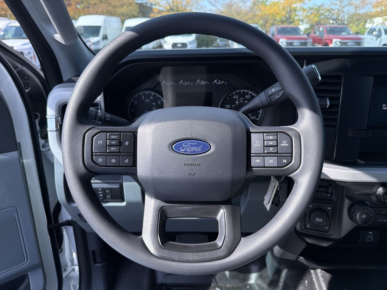 New 2027 Ford F350 XL w/ FX4 Off-Road Package AWD/4WD image 25