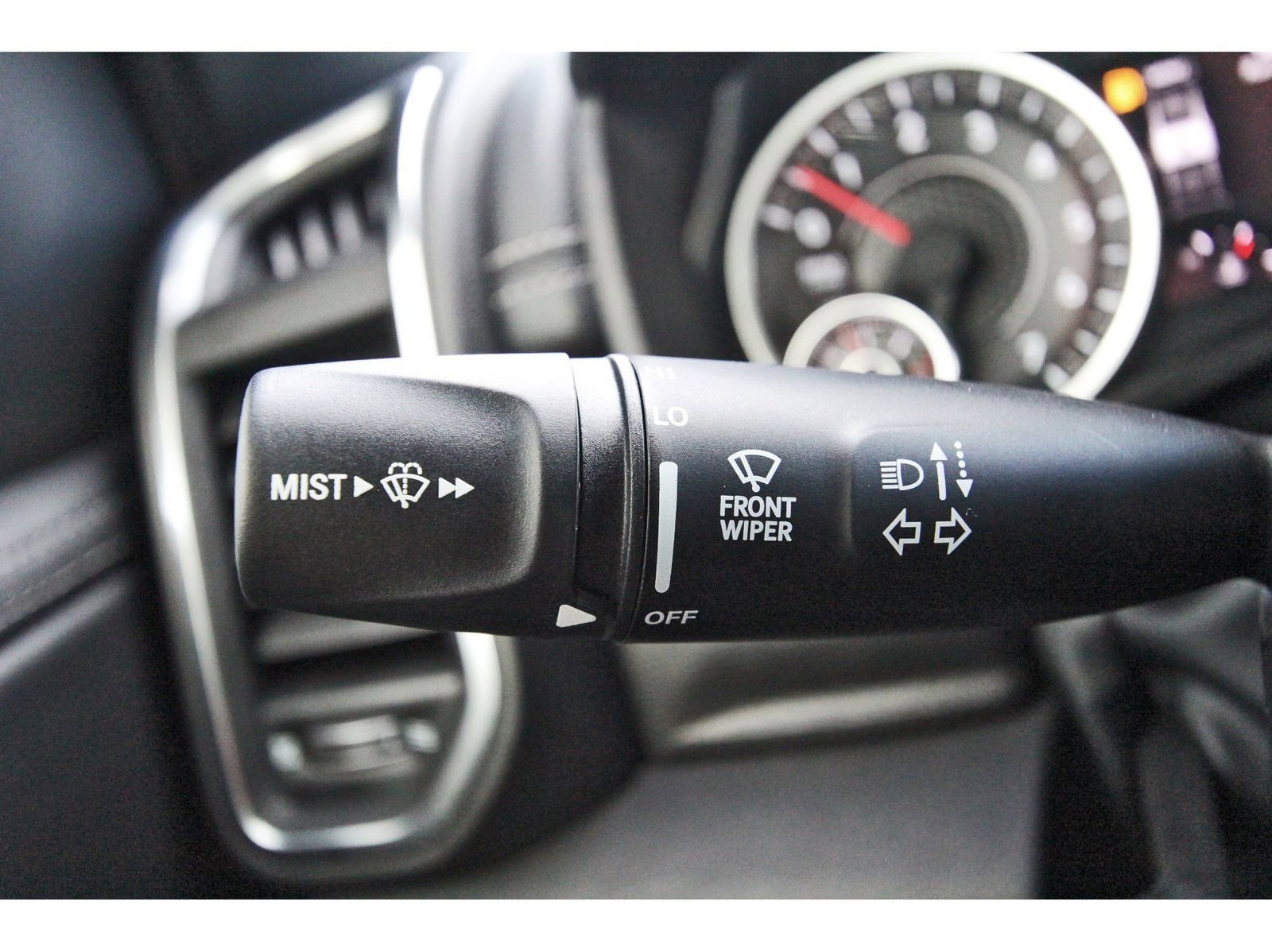 Used 2024 RAM 1500 Laramie image 21