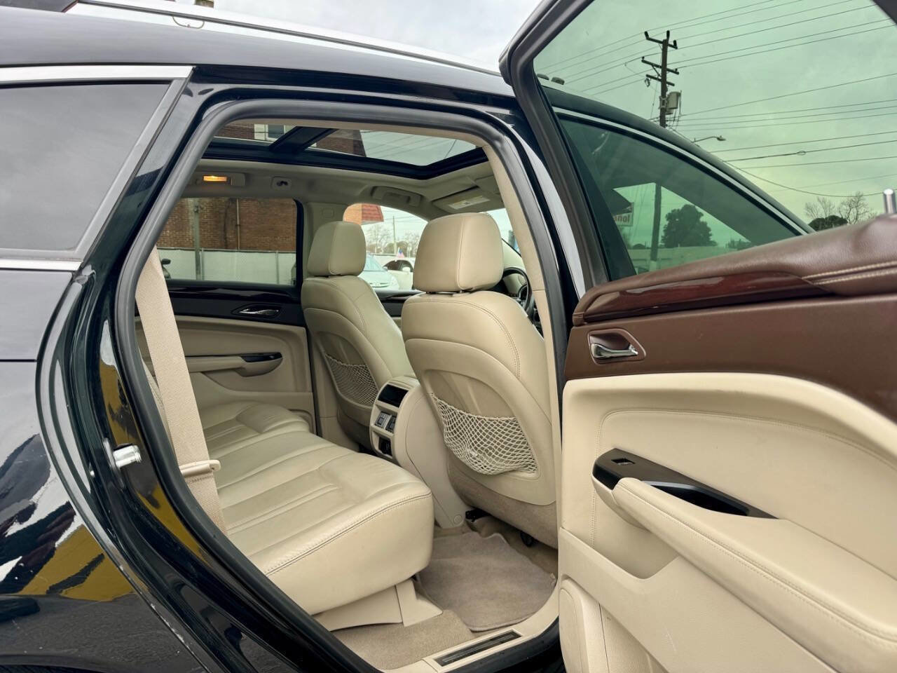 Used 2015 Cadillac SRX Performance w/ Driver Awareness Package image 13