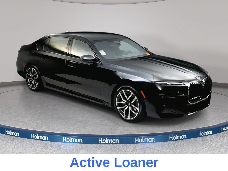 Used 2025 BMW i7 xDrive60 AWD/4WD image 12