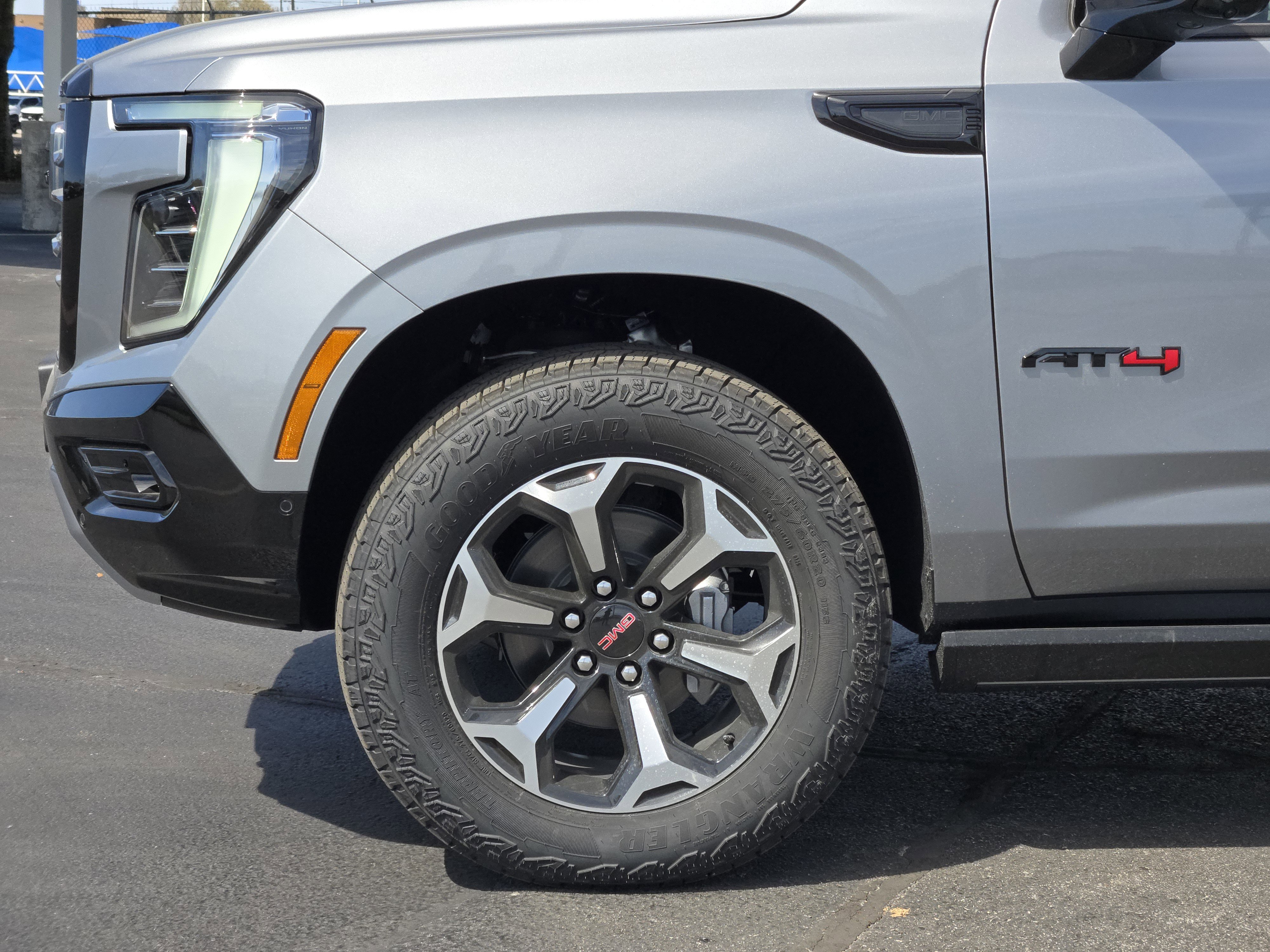 New 2026 GMC Yukon AT4 w/ AT4 Premium Package image 5