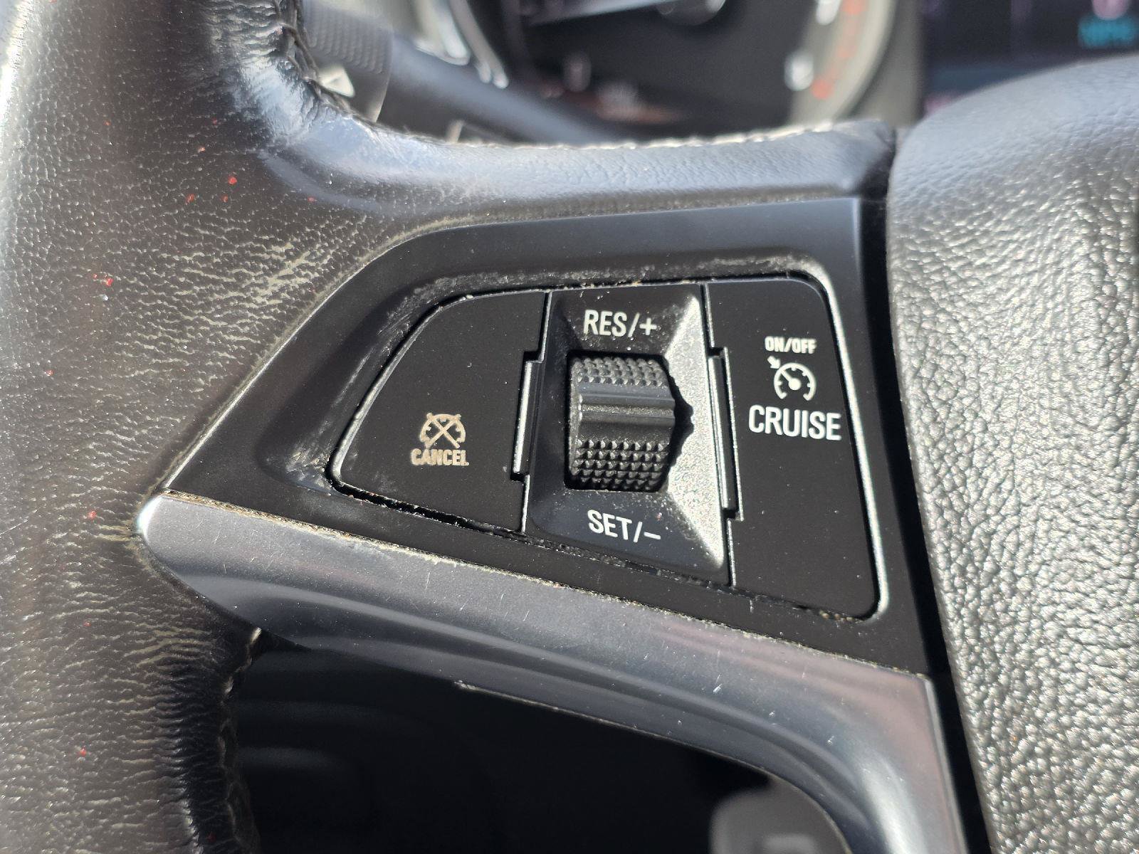 Used 2020 Buick Encore Preferred FWD image 13