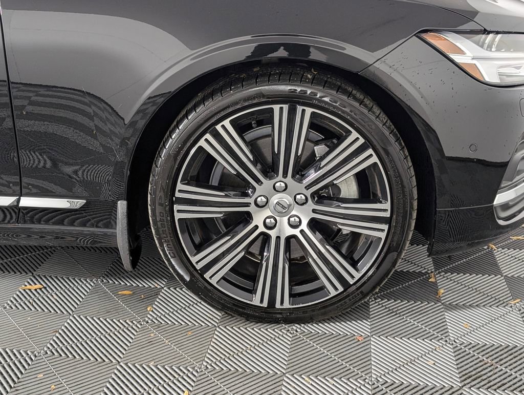 Used 2024 Volvo S90 B6 Ultimate image 14
