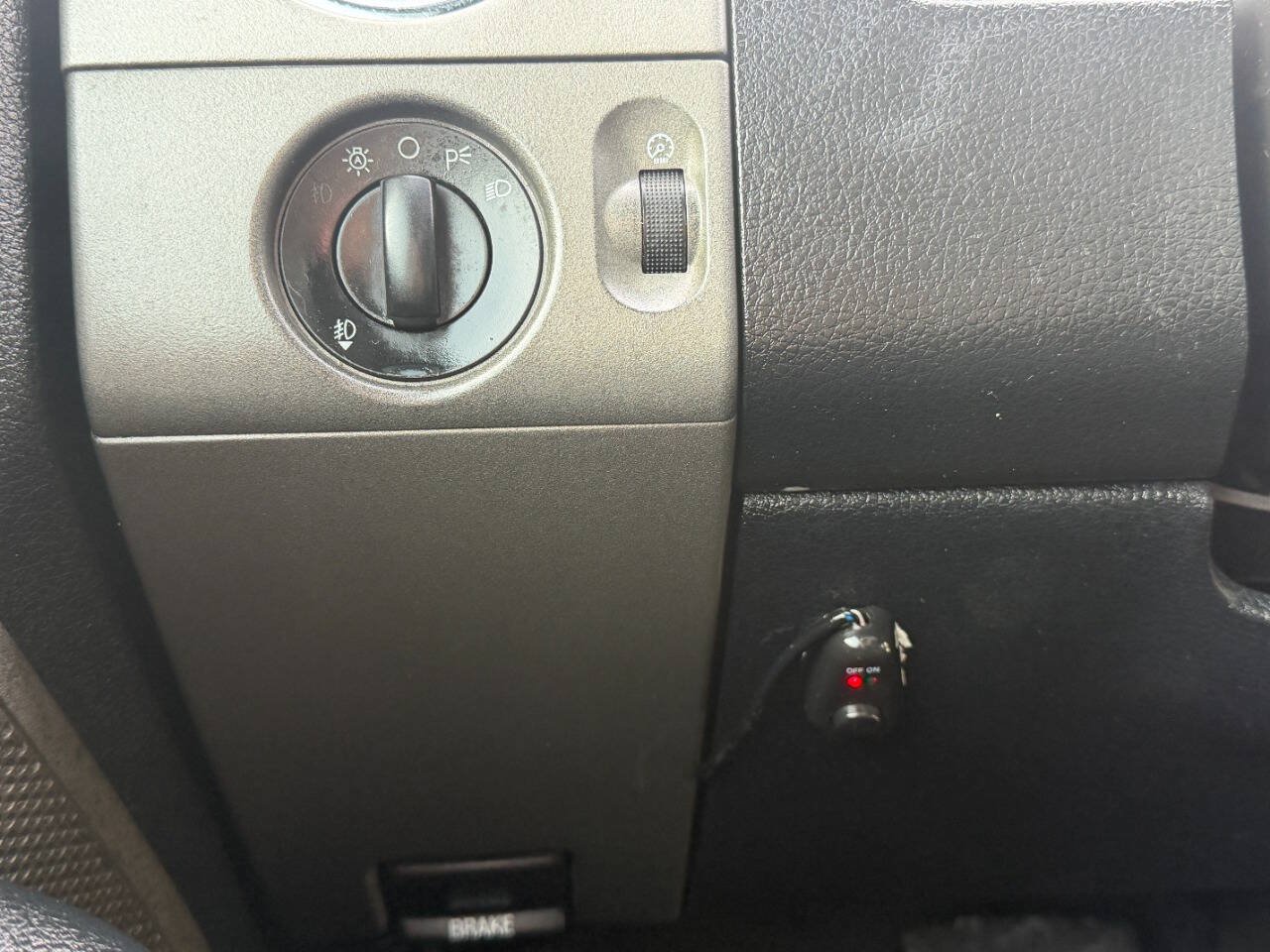 Used 2006 Ford F150 XLT AWD/4WD image 26