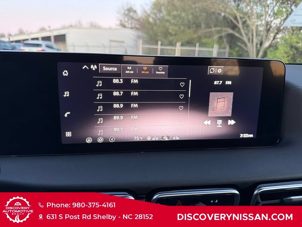 New 2026 Nissan Sentra SV w/ SV Convenience Package FWD image 17