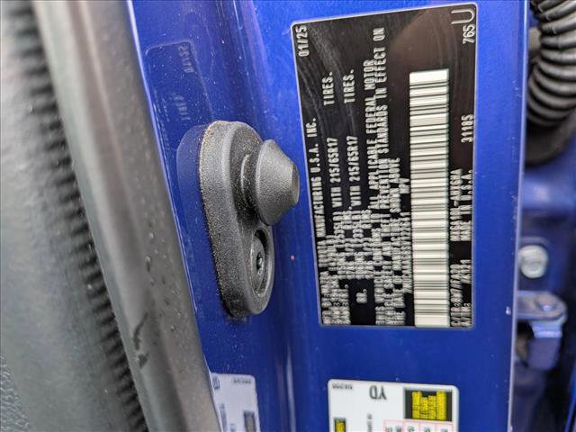 Used 2025 Toyota Corolla Cross LE image 23