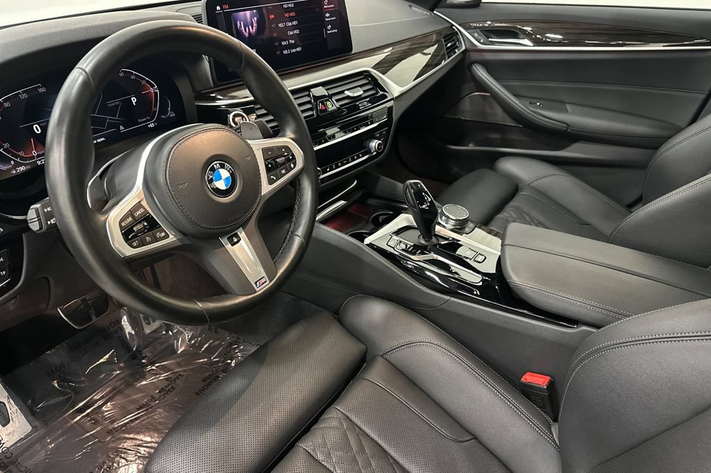 Certified 2023 BMW 540i w/ M Sport Package RWD image 10