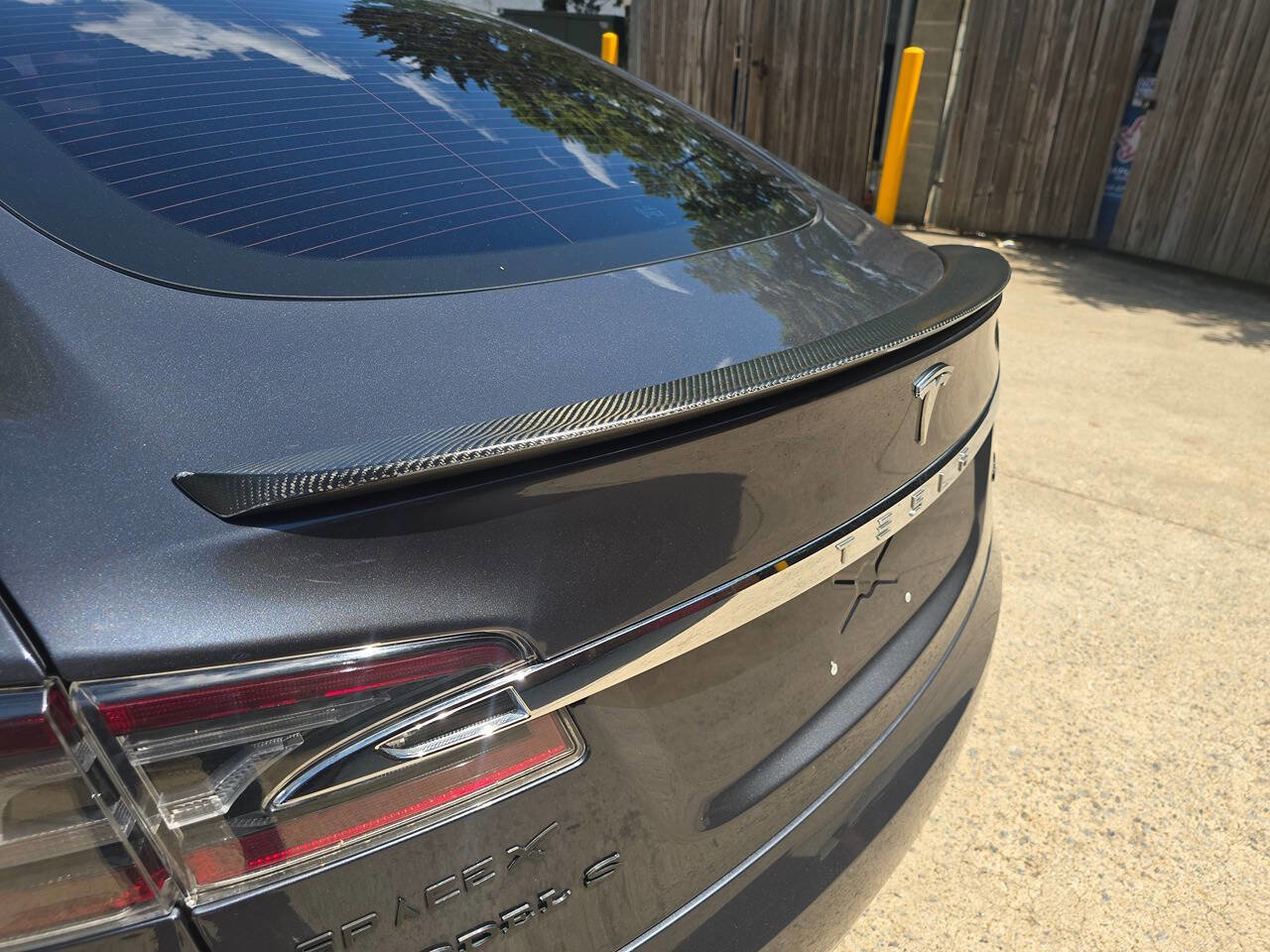 Used 2017 Tesla Model S 100D AWD/4WD image 37