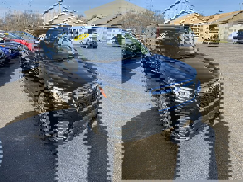 Used 2019 Subaru Forester Limited image 4