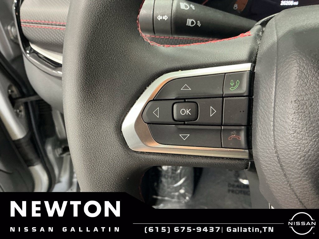 Used 2025 Jeep Compass Trailhawk AWD/4WD image 35