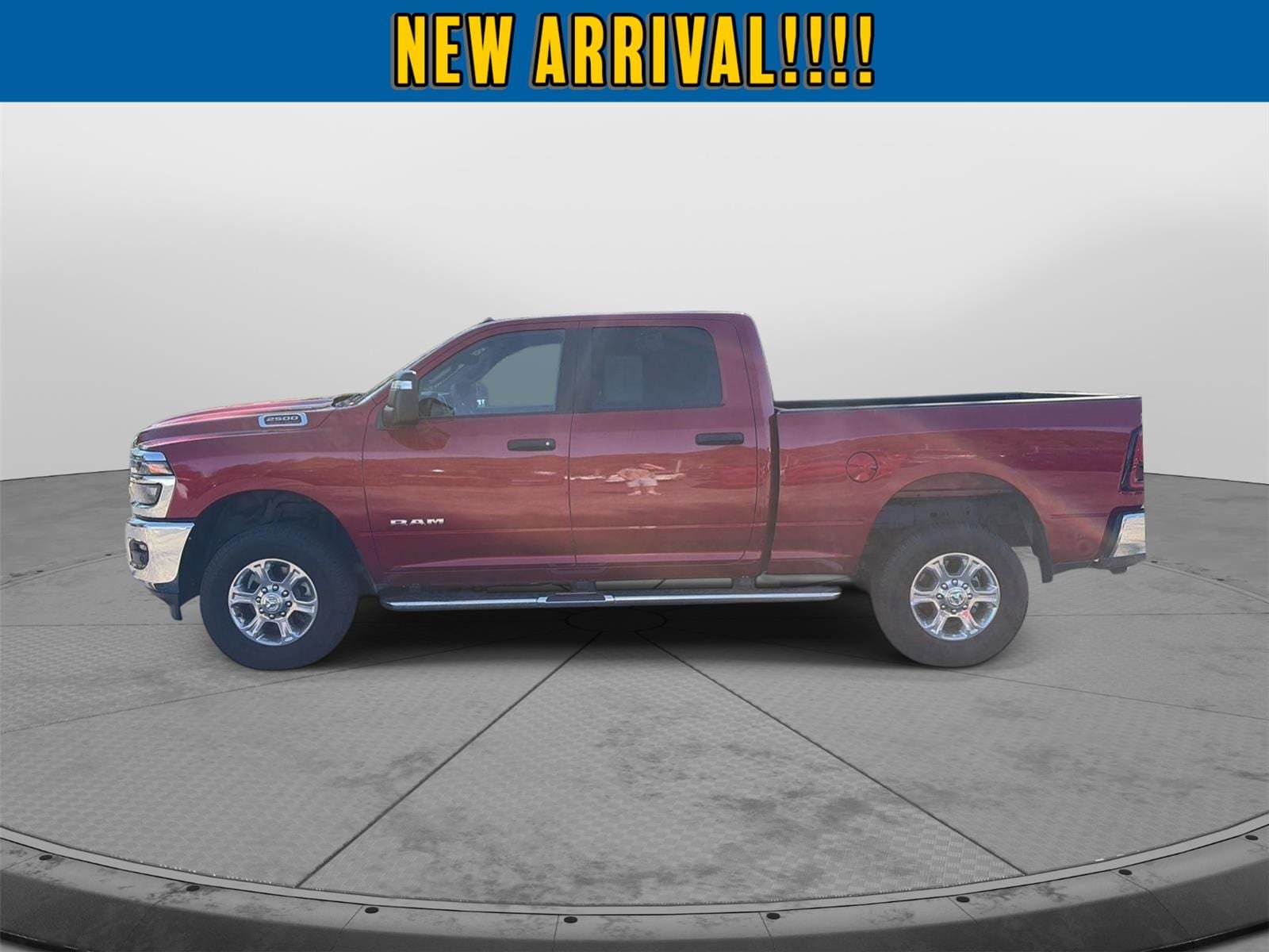 Used 2026 RAM 2500 Big Horn AWD/4WD image 4
