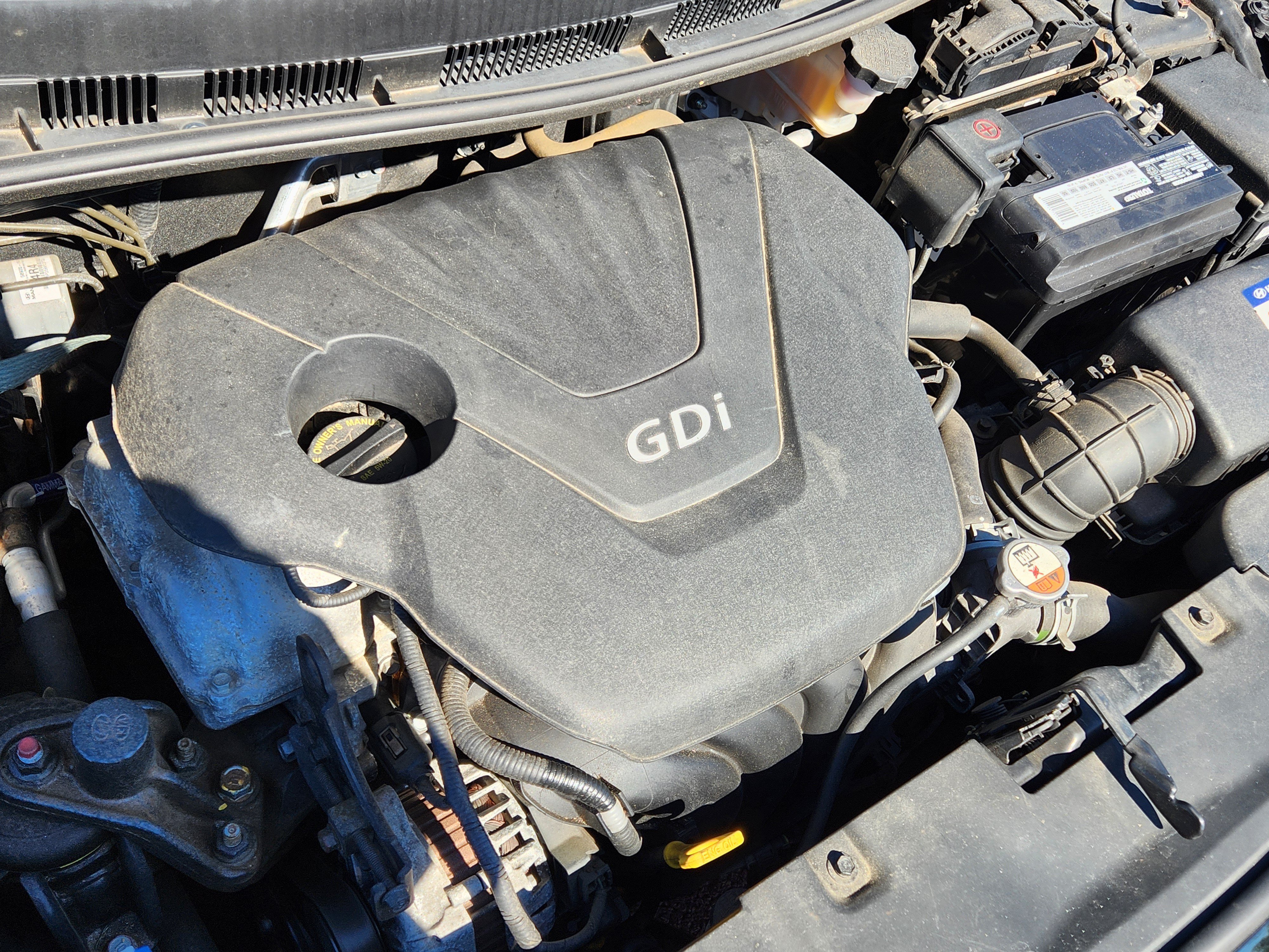 Used 2015 Hyundai Accent GLS w/ Option Group 02 FWD image 9