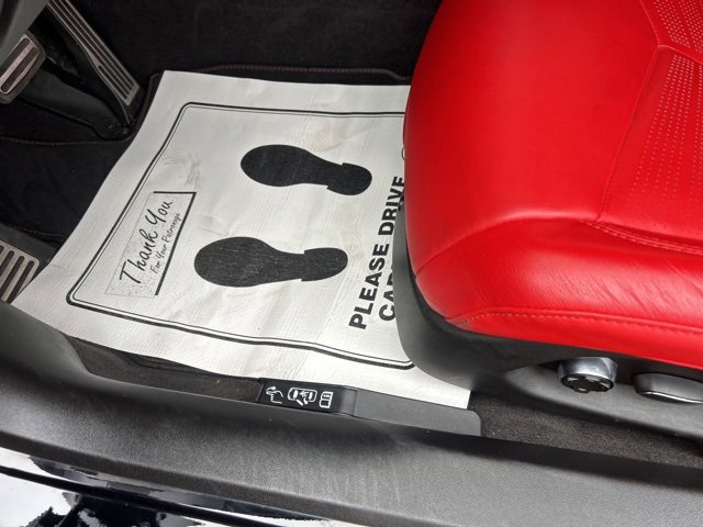 Used 2023 Chevrolet Corvette Stingray Preferred Conv w/ Stealth Interior Trim Package image 17