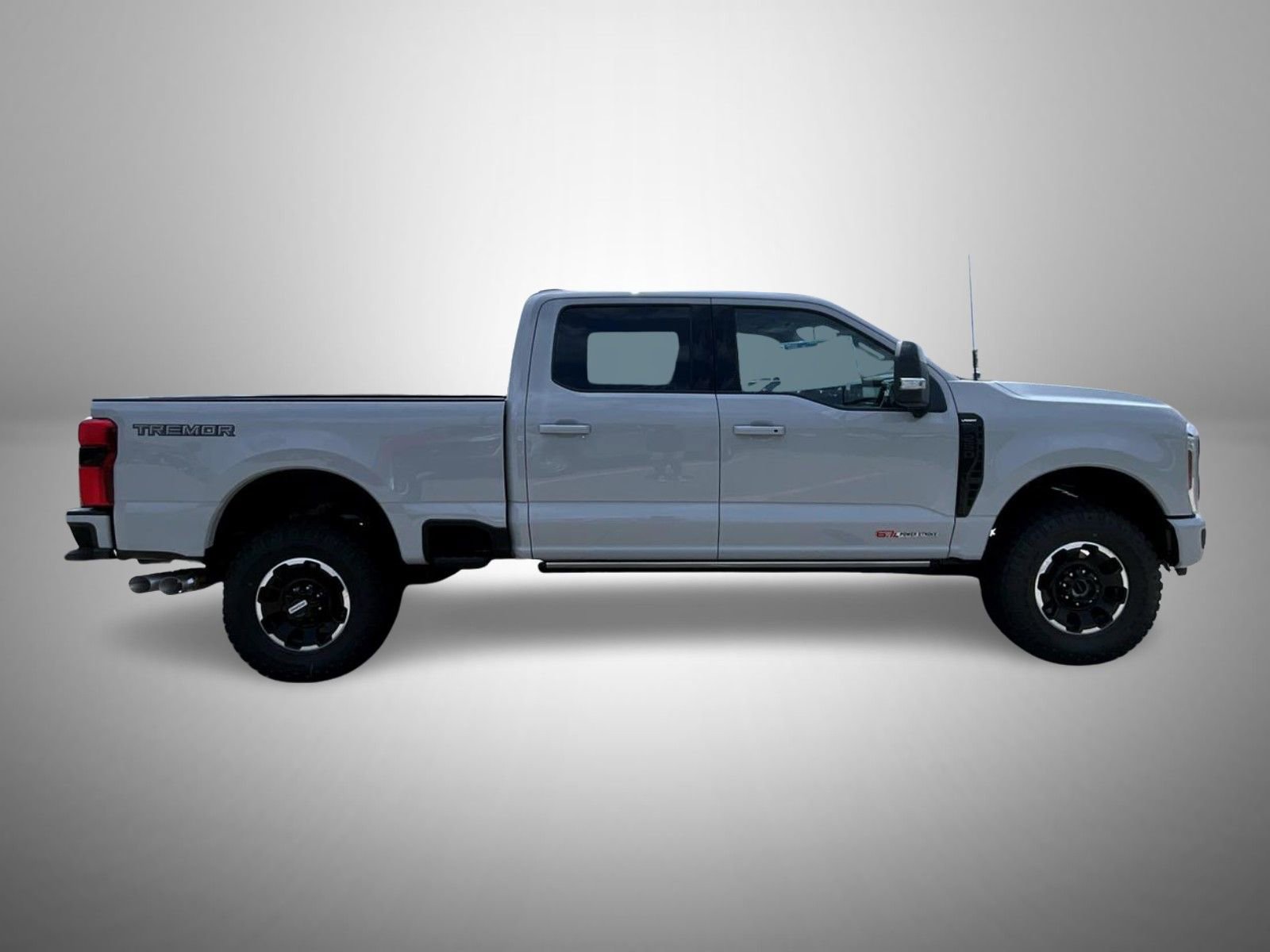 New 2025 Ford F250 Lariat w/ Lariat Ultimate Package image 4