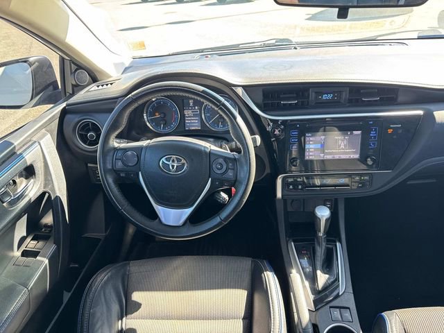 Used 2017 Toyota Corolla SE image 15