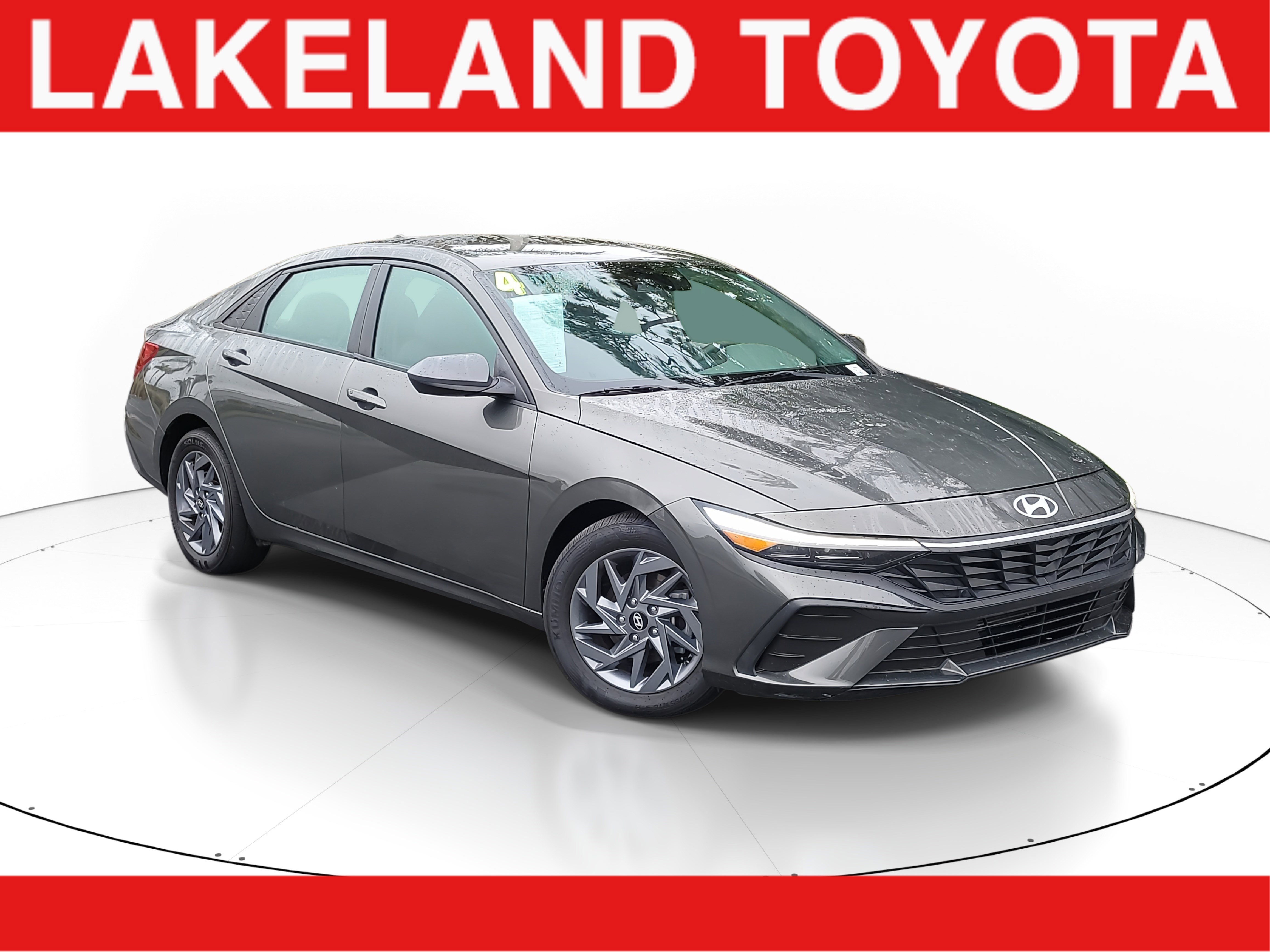 Used 2024 Hyundai Elantra SEL